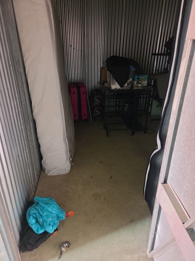 10 x 10 storage unit in Columbus, OH