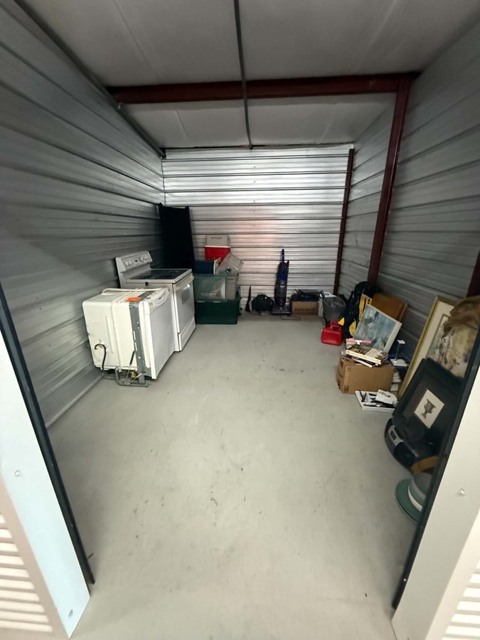 10 x 15 storage unit in Little River, SC