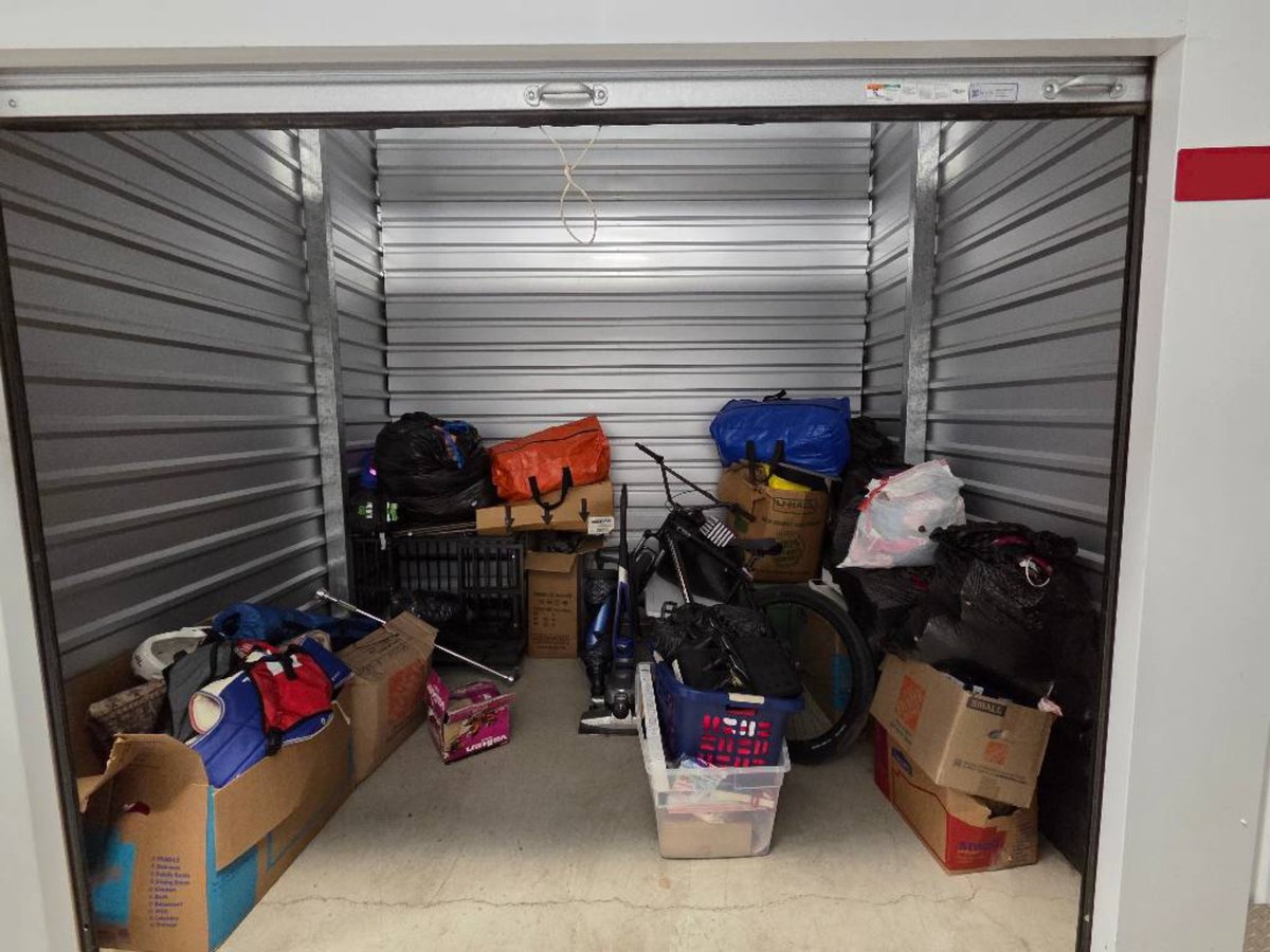 10 x 8 storage unit in Antioch, CA