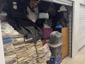 10 x 10 unit in Leander