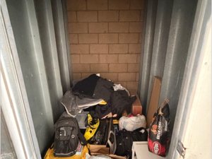 5 x 7 unit in Riverside