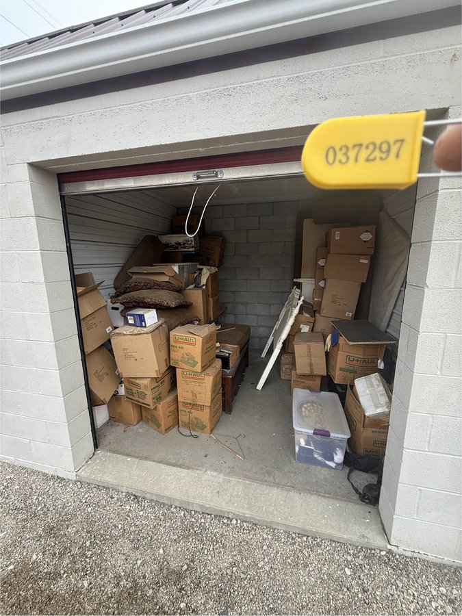 10 x 10 storage unit in Portsmouth, OH