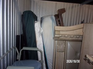 7 x 10 unit in Crestview