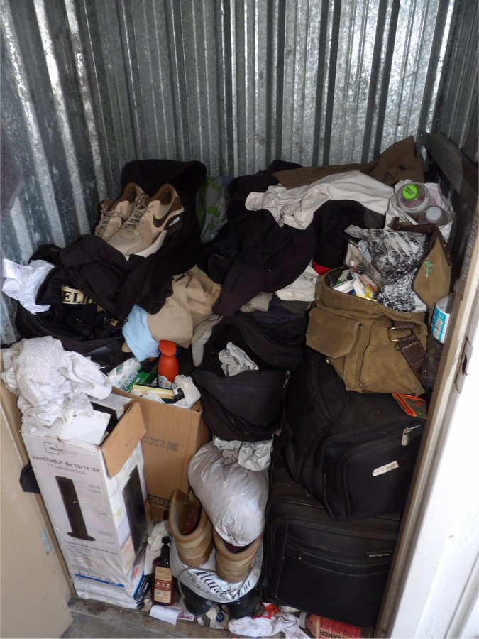 3 x 4 storage unit in Roseville, CA