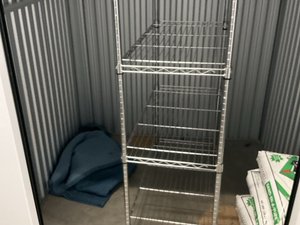 5 x 5 unit in Saint Paul