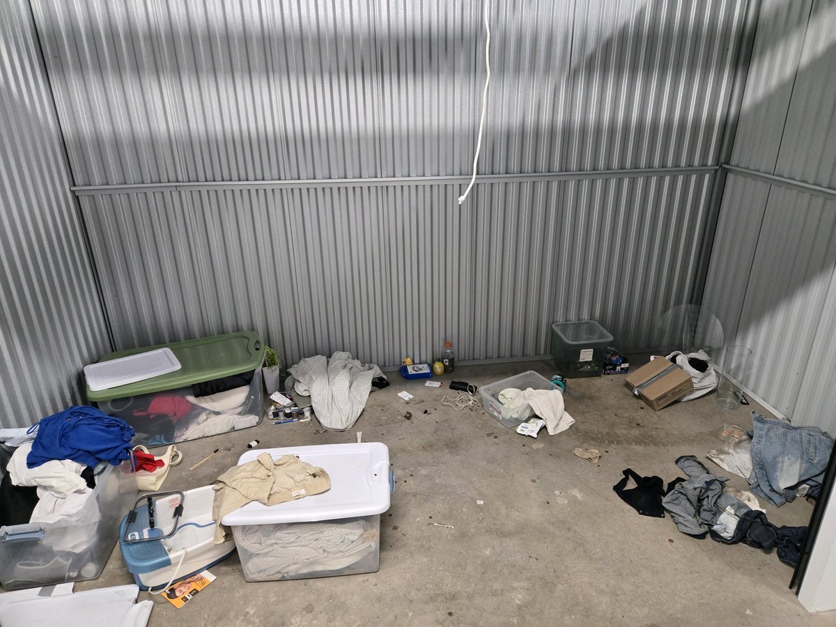 12 x 7 storage unit in Las Vegas, NV