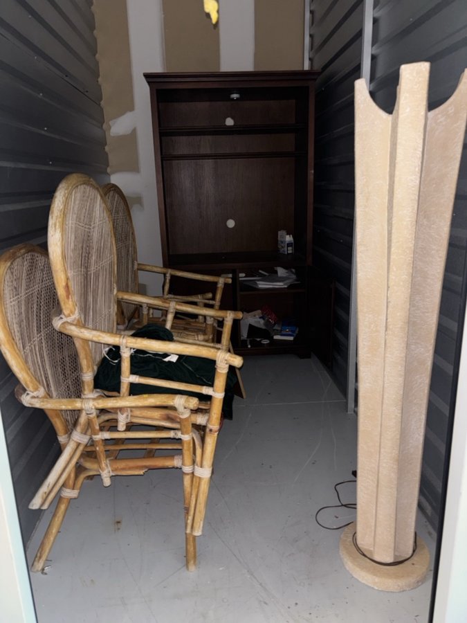 5 x 10 storage unit in Sanford, FL