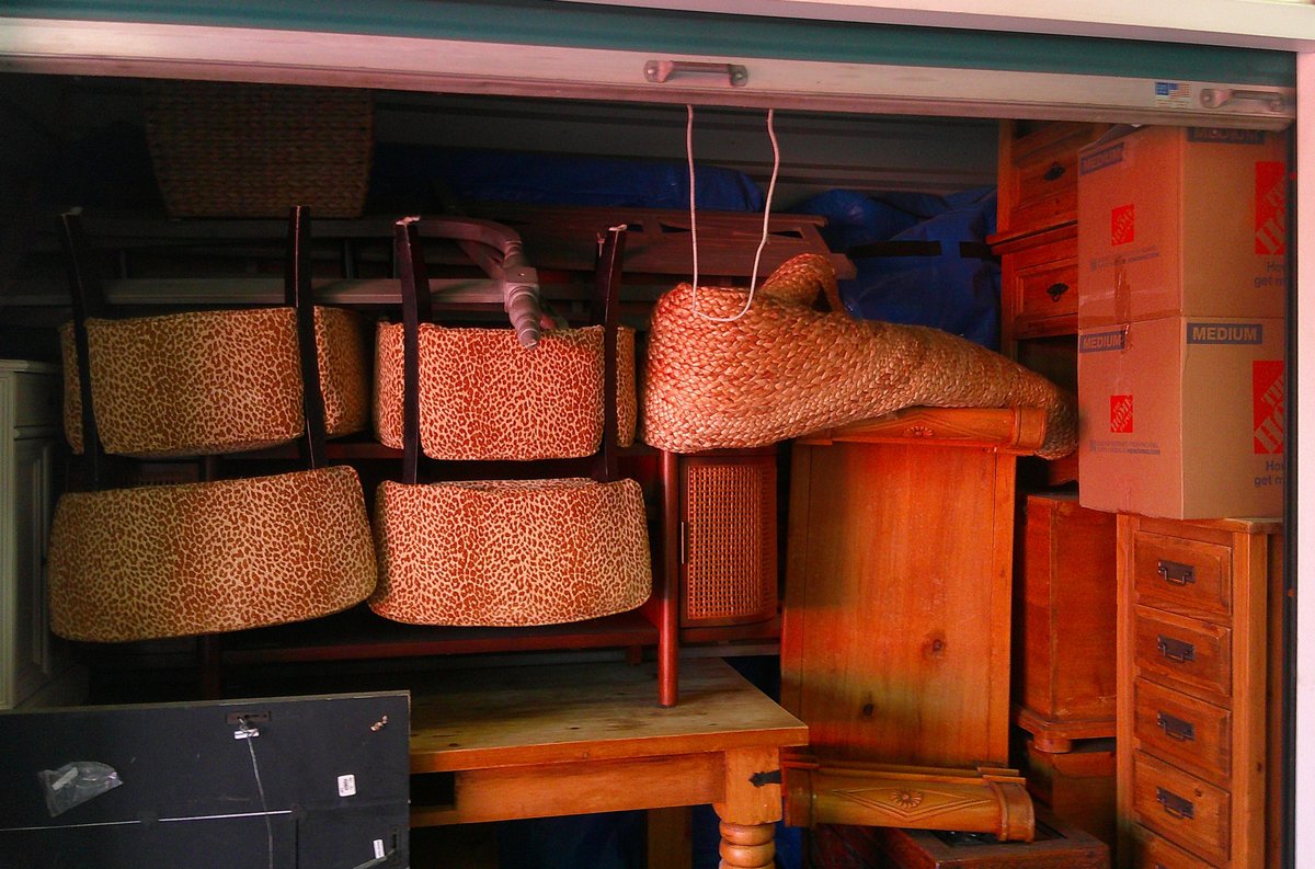 5 x 10 storage unit in Mission Viejo, CA