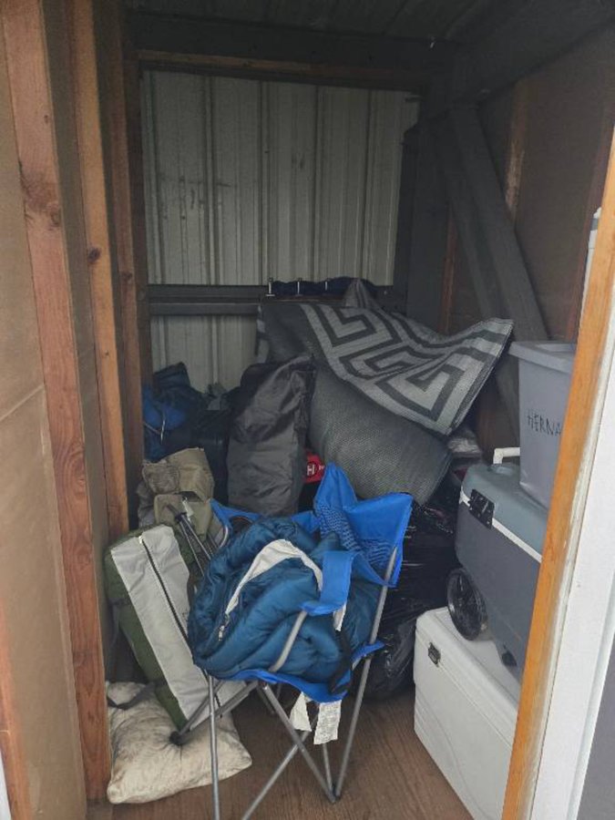 5 x 8 storage unit in Alameda, CA