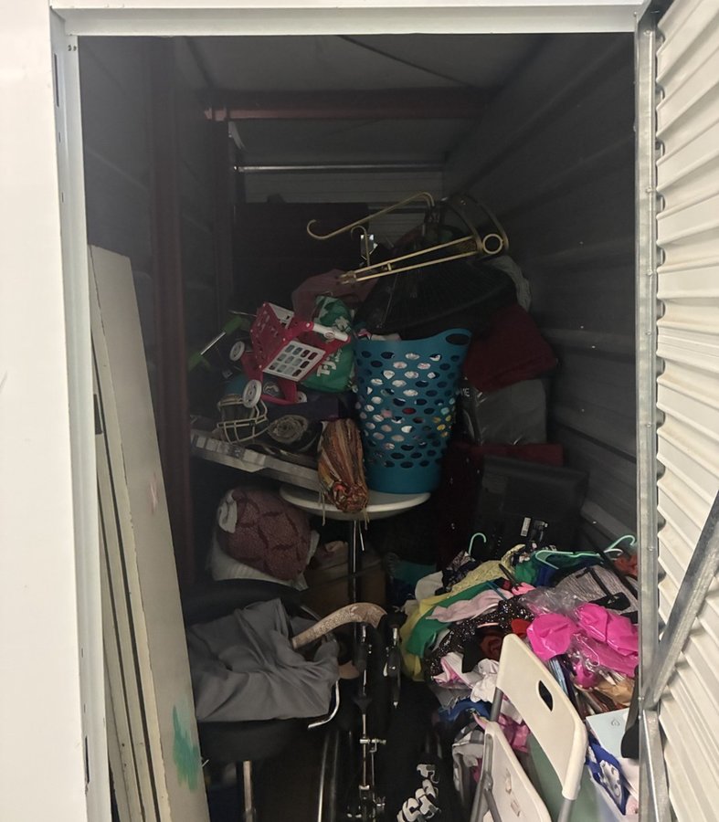 5 x 5 storage unit in Coral Springs, FL