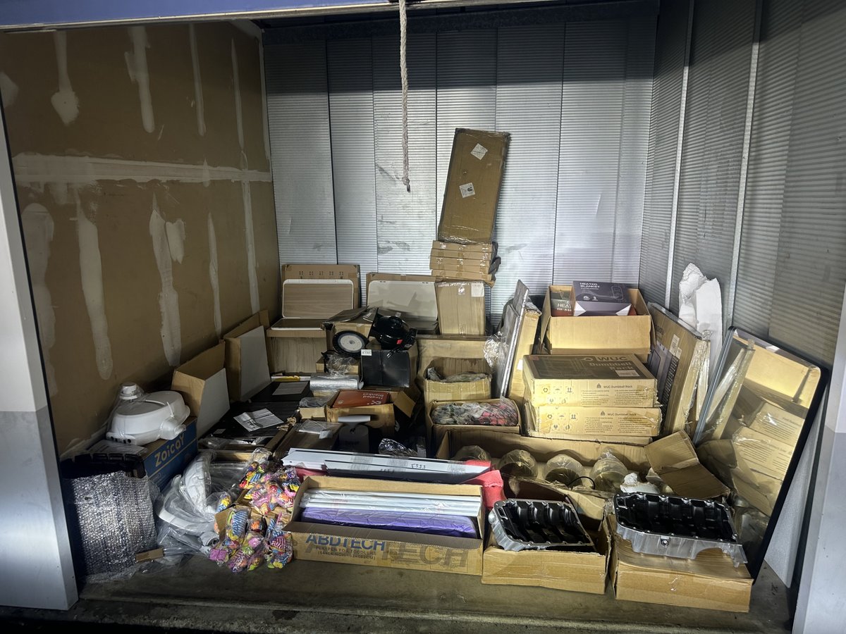10 x 10 storage unit in Moreno Valley, CA