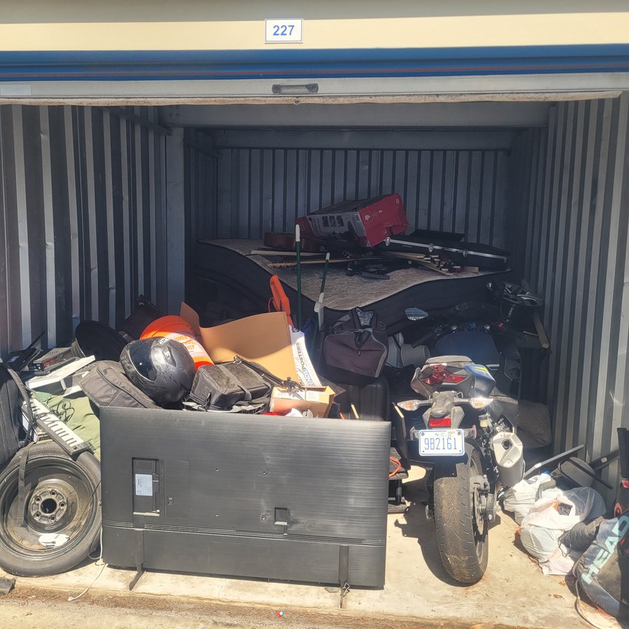 10 x 15 storage unit in Havelock, NC