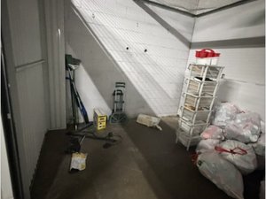 10 x 15 unit in Lawrence